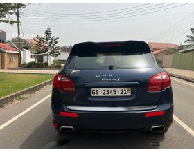  Porsche Cayenne S