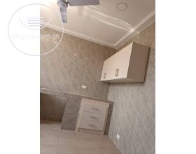 1 & 2 BEDROOMS APARTMENT