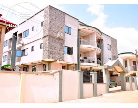 12 Bedroom Apartment House