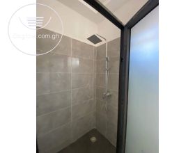 2 Bedrooms Detached House