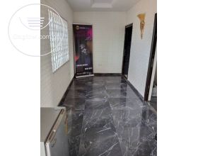 2 Bedrooms House