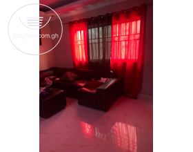 2 Bedrooms House