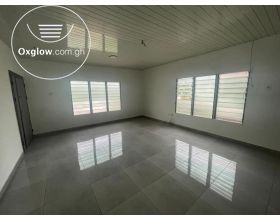 2 Bedrooms House