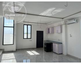 2 Bedrooms House