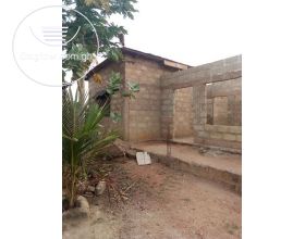 2 Bedrooms uncompleted House For Sale