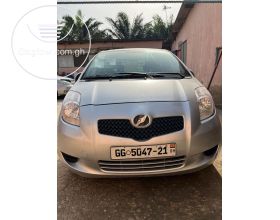 2010 Model Toyota Vitz 4plugs Registered 2021 Reverse Camera