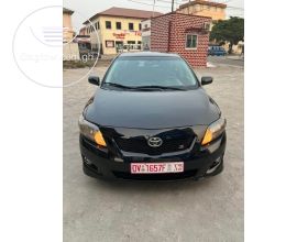2010 TOYOTA COROLLA S