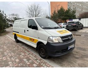 2010 Toyota hiace