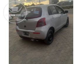 2010 Toyota vitz
