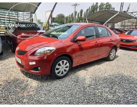 2011 Toyota Yaris