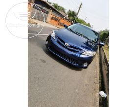 2012 Toyota Corolla LE