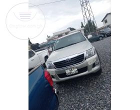 2012 Toyota Hilux