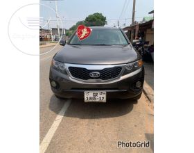 2013 Model Kia Sorrento Registered 2017 Automatic transmission 7 Seater