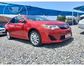 2014 Toyota Camry LE Fully Loaded