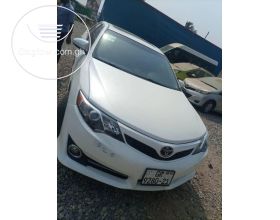 2014 Toyota Camry Spider Fully Loaded