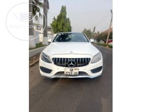 2015 Mercedes Benz C300 Fully Loaded