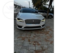 2017  Model LINCOLN MKZ PEARL 