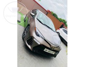 2017 Toyota corolla LE