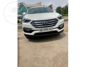 2018 Hyundai SantaFe Semi Loaded 