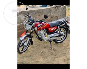 2022 ROYAL MOTOR RED 