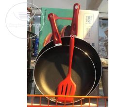 2pcs Aluminum Nonstick frying pan with turner