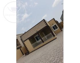 3 bedroom Executive For Sale 