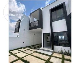 3 Bedrooms Duplex House