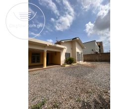3 Bedrooms House