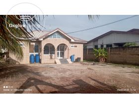 3 Bedrooms House