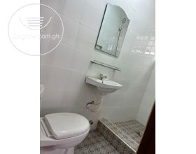 3 Bedrooms House
