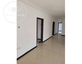 3 Bedrooms House