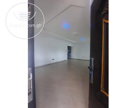 3 Bedrooms House