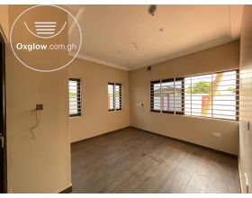 3 Bedrooms House