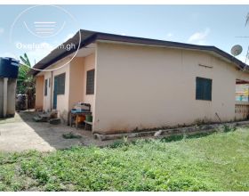 3 Bedrooms House