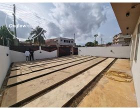 3 Bedrooms House