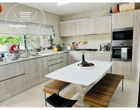 4 Bedroom Town House