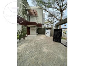 4 Bedroom TownHouse