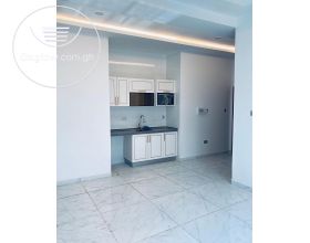 4 Bedrooms House