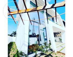 4 Bedrooms House