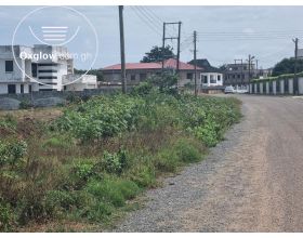 4 PLOTS OF LAND FOR SALE
