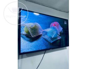 43inches full digital satellites 4K ultra hd led smart Panasonic machine.