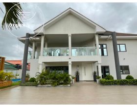 5 Bedrooms House Furnished