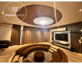 6 BEDROOMS HOUSE