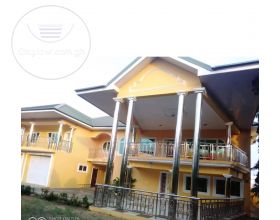 9 Bedroom House
