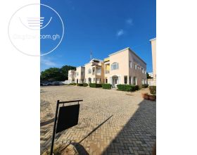 9 Unit of 4 Bedrooms Town House