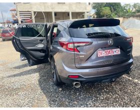 Acrua RDX...2019 Aspec Fully loaded Red interior Panoramic sunroof Push to start Leather seats 360 c