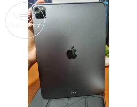 Apple iPad Pro ( 3RD Generation) 