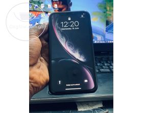 Apple iPhone XR 64GB