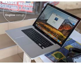 Apple MacBook Pro Laptop