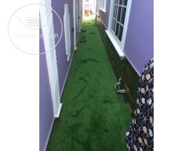 Artificial green grass 